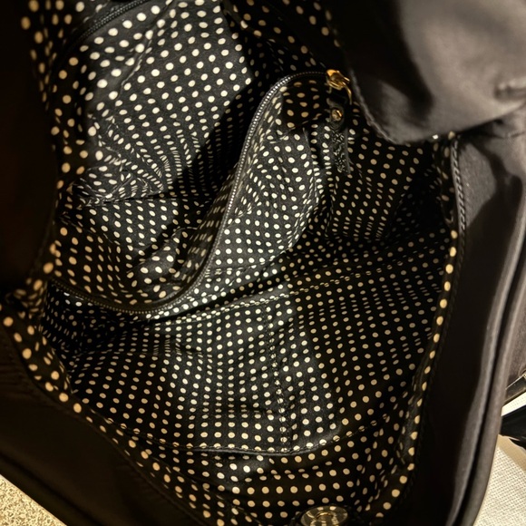 Kate Spade Black Patent Shoulder Logo Bottom Bag - Picture 10 of 10